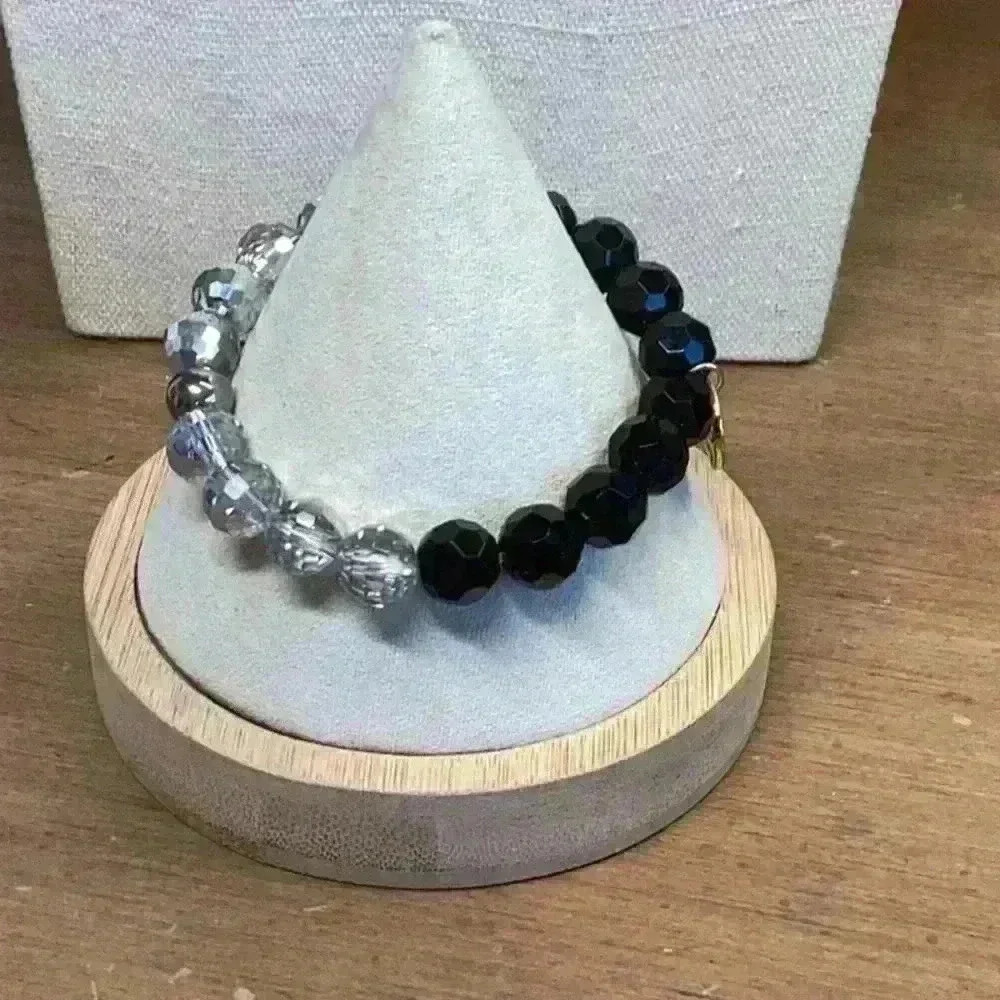 Black and Silver Glass Beaded Stretch Bracelet Bling